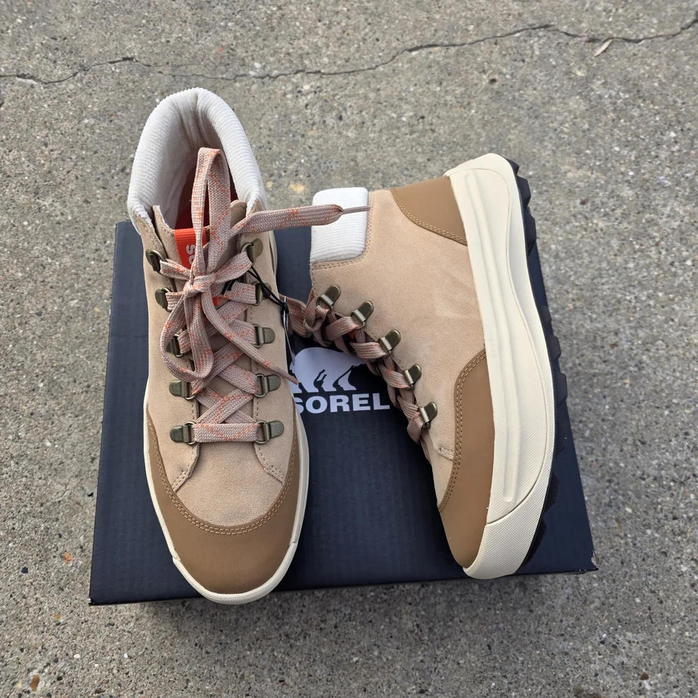 Sorel Tan and Pink Hiking Sneaker Style Suede Leather Boots Women 9.5
